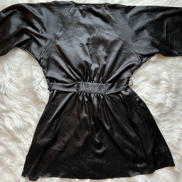Betsey Johnson Intimates Robe - Picture 8 of 9